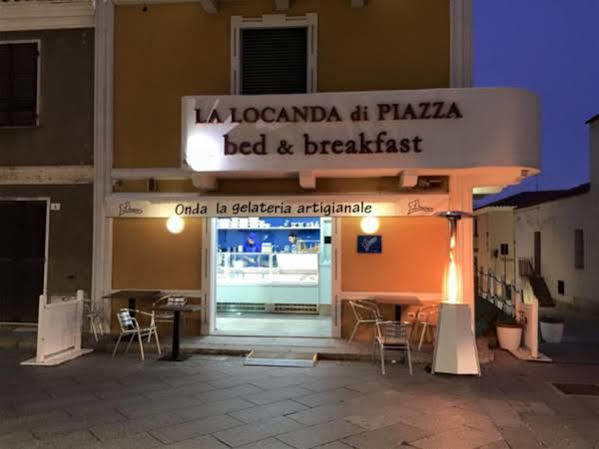 סנטה טרזה גאיורה La Locanda Di Piazza By Hotel La Contessa מראה חיצוני תמונה